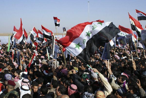 فيديو.. قصف للرمادي وعشرات القتلى بمعارك الأنبار