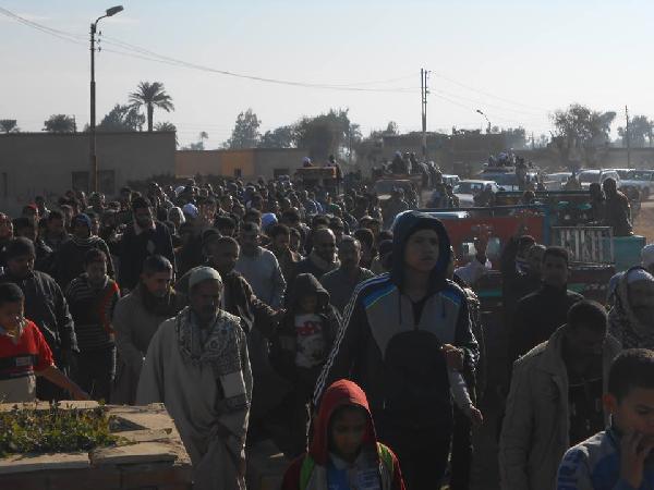 تشييع جنازة مفقود من شهداء الجمعة الماضية ببنى سويف