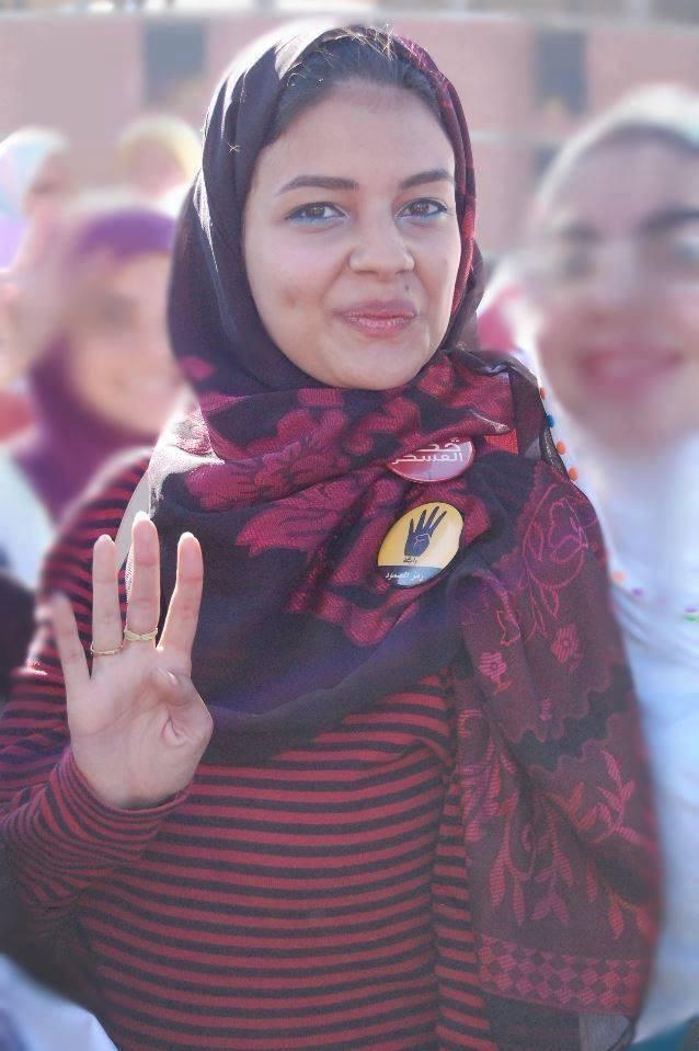 اعتقال طالبة بمحيط جامعة الأزهر واتهامها بقتل مجند