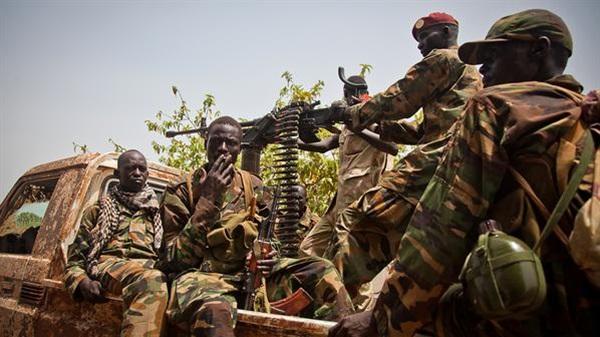 متمردو جنوب السودان يفقدون السيطرة على بلدة بنتيو