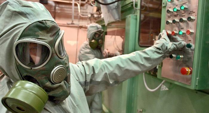 بريطانيا تعتزم المشاركة في تدمير الترسانة الكيماوية السورية