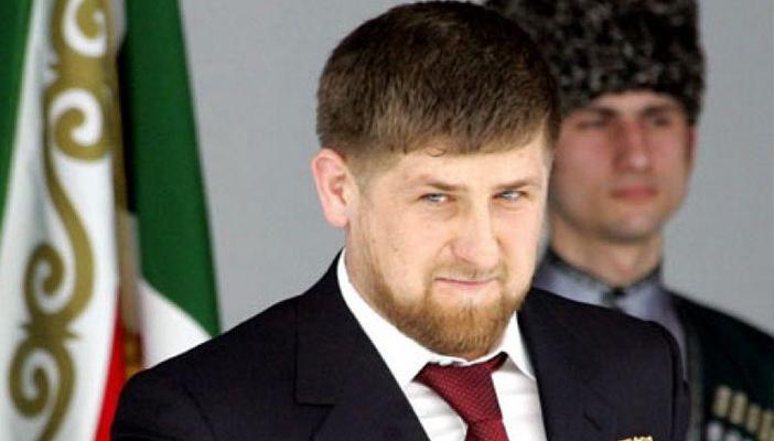 الزعاترة: رئيس جمهورية الشيشان مُهرج يعمل عند سيده “بوتين”