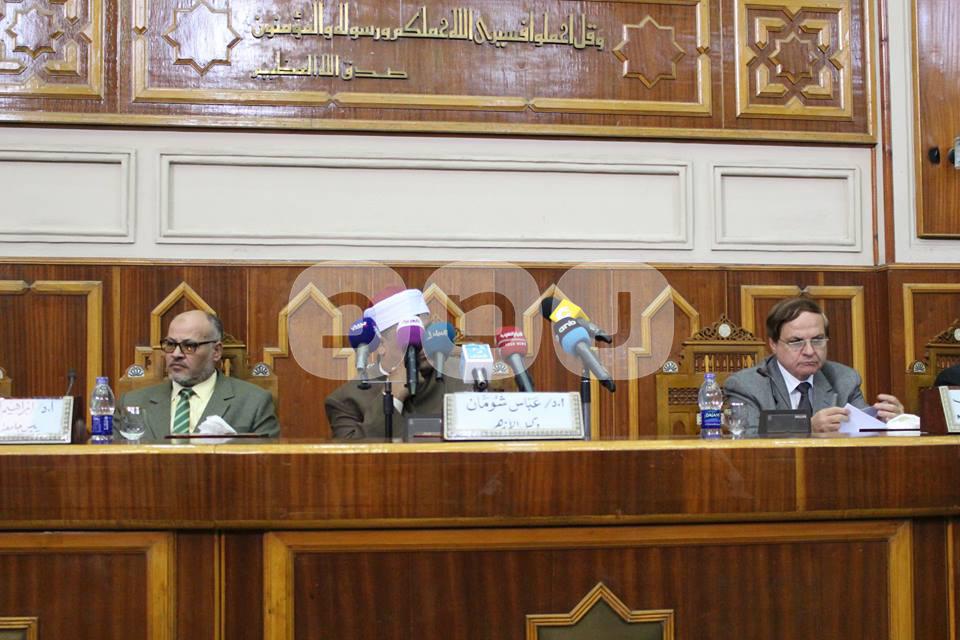 بالصور.. شومان: هجوم الإعلام على الأزهر ليس في صالح مصر