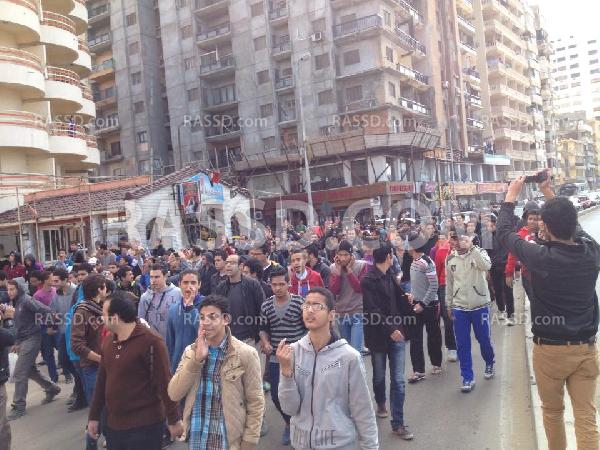 الأمن يفض مسيرة شبابية بالاسكندرية و يعتقل متظاهر