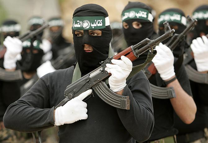 مصادر عسكرية مصرية: سنسقط حماس كما أسقطنا مرسي