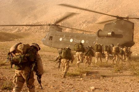 مقتل 7 أطفال وامرأة على يد القوات الأمريكية بأفغانستان