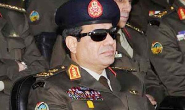 قائد الانقلاب: لا يوجد اى معتقل سياسى وحق التظاهر مكفول