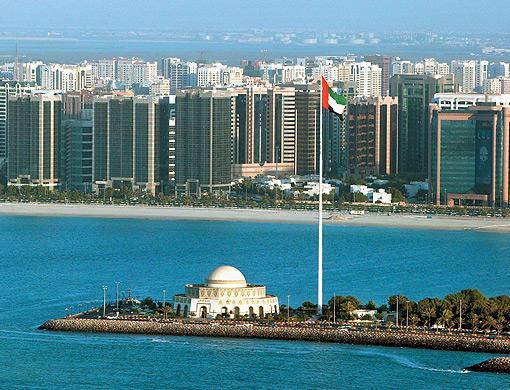 الكويت تقاطع مؤتمرا بالإمارات لمشاركة الكيان الصهيوني