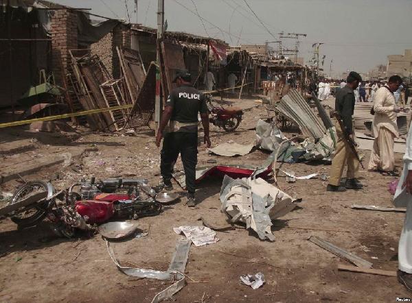 مقتل 9 وإصابة 15 آخرين فى تفجير بباكستان