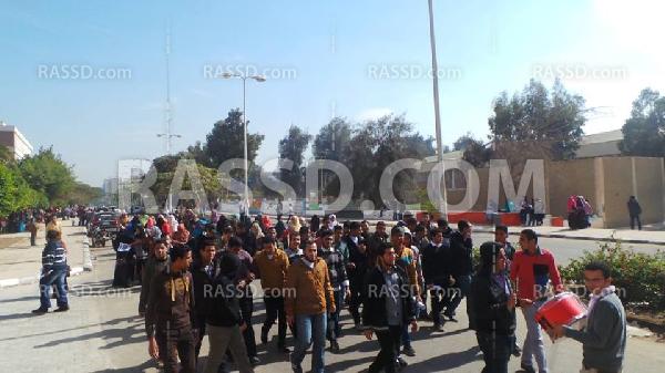 مسيرة طلابية مناهضة للإنقلاب تدعو للحشد يوم 25 يناير بالمنيا