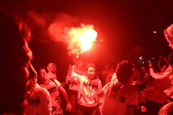 دعم الشرعية للثوار: اقتربتم من قصر الرئاسة وقريبا ستدخلونه