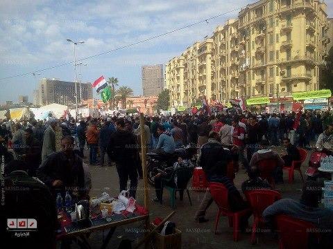 مسيرات تطوف ميدان التحرير تطالب برحيل الإخوان