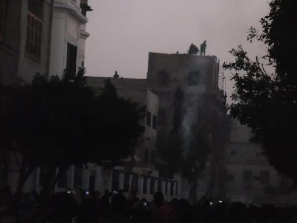 “فتاة باب اللوق” تشعل الاشتباكات بين المتظاهرين