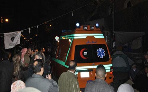 الإسعاف ينقذ فتاة باب اللوق من المتحرشين و الميدان يأمر بخروج الفتيات