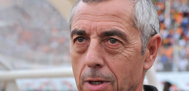 مدرب المنتخب وجماهير القمة وبرشلونة وأتليتكو في صباحك رياضي