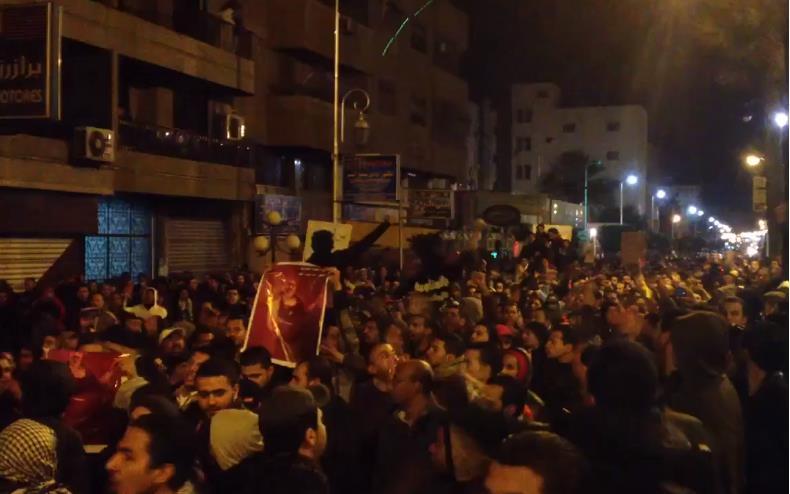 مسيرة بالآلاف لرفض حصار بورسعيد