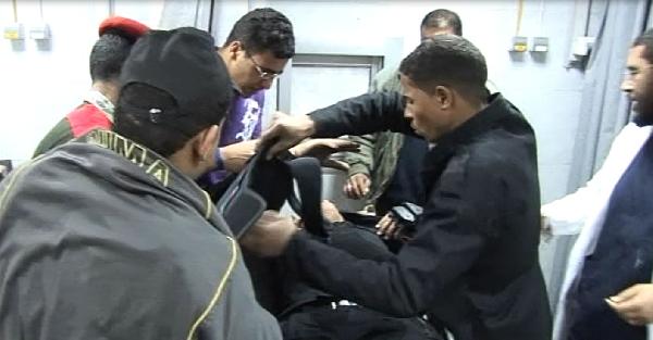 مصدر أمنى : إصابة 14 من قوات الأمن في اشتباكات مع المتظاهرين بعضها بالخرطوش