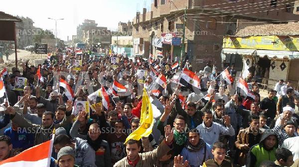 مظاهرة حاشدة في المنصورية تطالب بإسقاط حكم العسكر