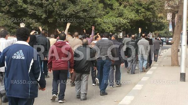 مسيرة بشارع البطل أحمد عبد العزيز في القاهرة