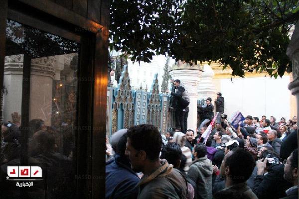 مصادر لرصد: تحويل سائق “ونش الاتحادية” وثلاثة بلطجية للنيابة العسكرية