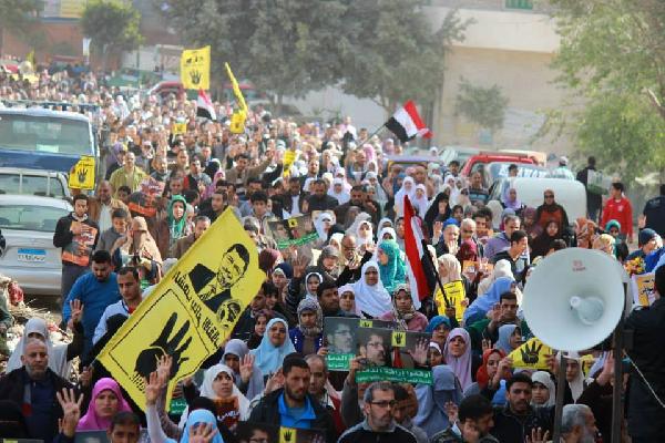 مسيرة بمنطقة العوايد بالأسكندرية رفضا للانقلاب الموى