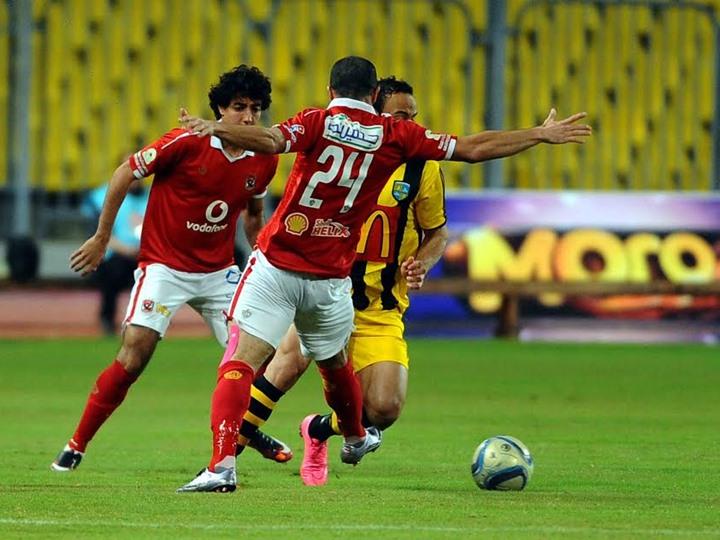 اتحاد الكرة يعدل موعد انطلاق مباراة الأهلي والمقاولون العرب