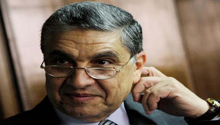 بالمستندات.. “الكهرباء” تستغنى عن العمالة المصرية وتستبدل أجنبية بها