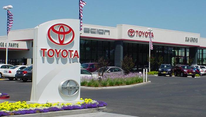 “تويوتا” تستدعي أكثر من 2 مليون سيارة بسبب خلل في تصنيعها