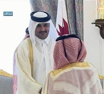 قطر تكلف مكتب محاماة لإنهاء طلبات لجوء قيادات مصرية لبريطانيا