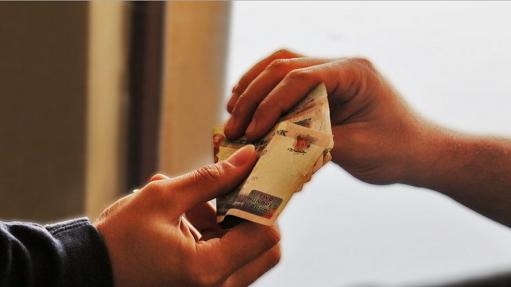 آخرهم بجمارك بورسعيد.. تعرف على أبرز 12 واقعة فساد خلال عام