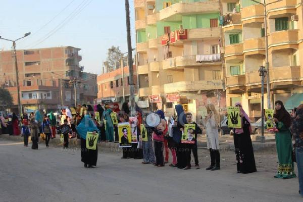 سلسلة نسائية ضد الإنقلاب في أوسيم بمحافظة الجيزة
