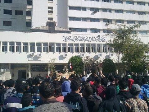 ميناء بورسعيد وشرق التفريعة يستجيبوا لدعوات العصيان