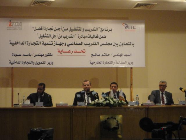 الحكومة:نستهدف لتوفير 700 الف فرصة عمل للشباب خلال المرحلة المقبلة