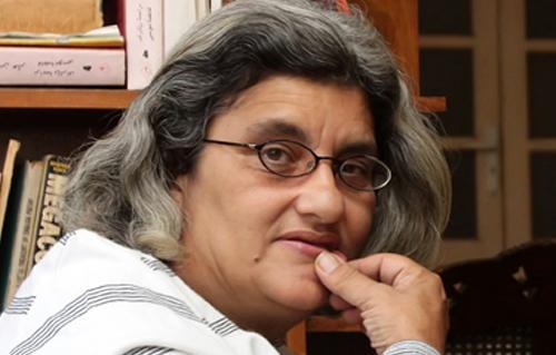 “ليلى سويف”:حكم عودة الحرس مسيس وسيفجر الوضع مع الطلاب