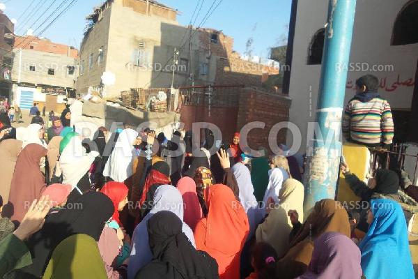 وقفة لـ”نساء ضد الانقلاب” بـ”أويش الحجر” الدقهلية