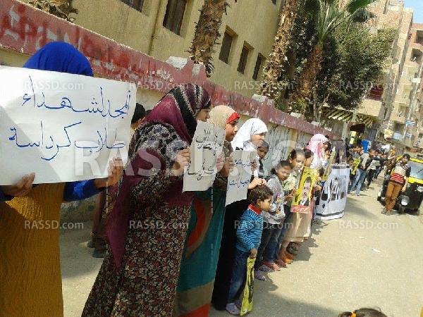 وقفة لـ”طلاب ضد الانقلاب” بكرداسة رفضا لتأجيل الدراسة