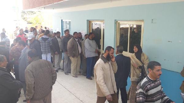 إقبال علي انتخابات التجديد لنقابة المعلمين بالوادي الجديد