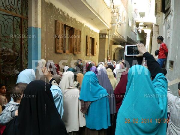 مسيرة لـ”نساء ضد الانقلاب” ببلبيس رفضا للانقلاب العسكري