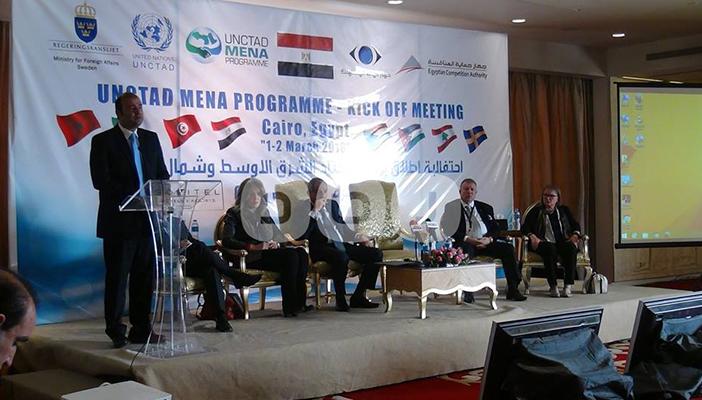 بالصور.. خالد حنفي: احتكارات السوق تحقق منافع للمنتج على حساب المستهلك