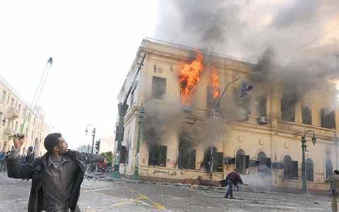 اليوم .. محاكمة المتهمين فى أحداث مجلس الوزراء والمجمع العلمي