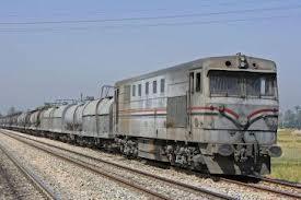 عودة سكك حديد الوجه القبلي لطبيعتها بعد فض وقفة “عمال النظافة”