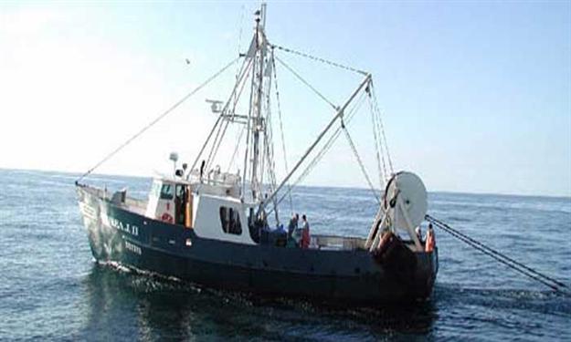 الخارجية :مركب أخناتون عبر المياه الإقليمية الليبية دون تصريح