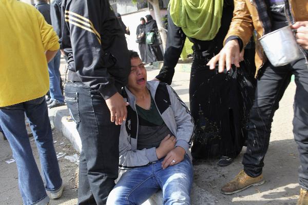 بورسعيد مساء أمس: نقص أكياس الدم..إطلاق الغاز والخرطوش.. وقطع الطريق