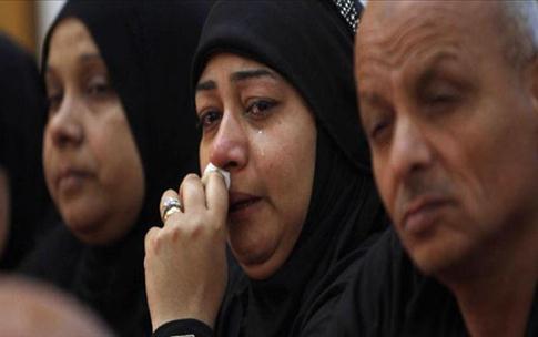 أهالي شهداء مذبحة بورسعيد: الأحكام ضد قيادات الداخلية غير مرضية