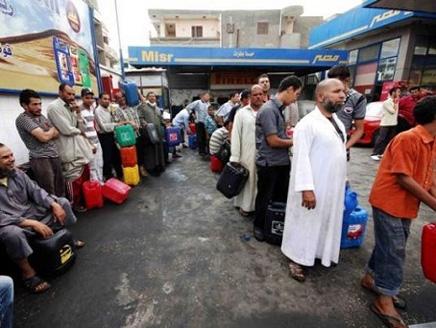 استمرارأزمة السولار بالشرقية ومندوب الرئاسة: الحل في الحقن الأرضي