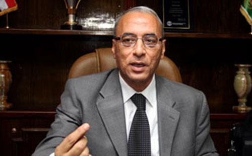 زايد: يقرر تثبيت 3484 من العمالة المؤقتة بالقليوبية