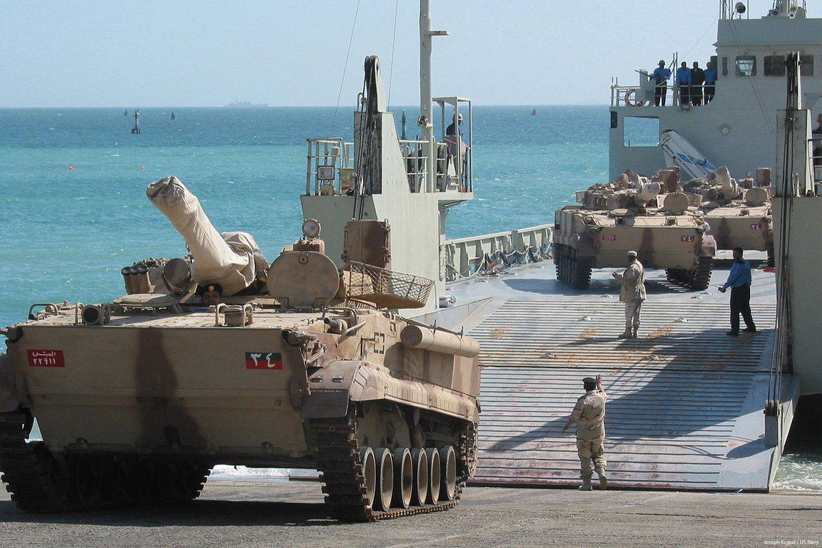 الإمارات تهدد السعودية: تخلوا عن هادي أو سنسحب قواتنا من اليمن