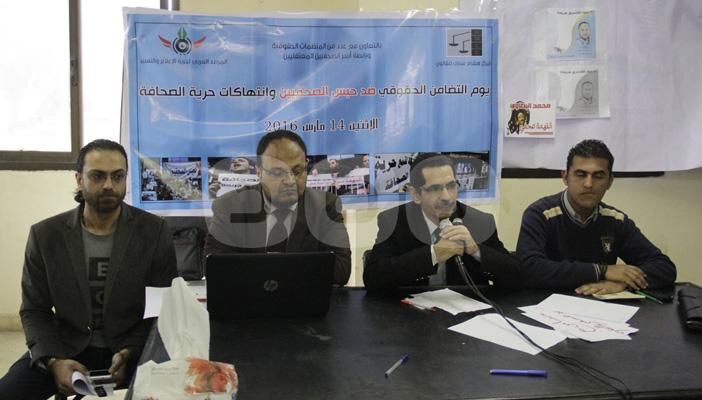 بالصور.. المرصد العربي: صحافتنا تمر بأسوأ حالاتها منذ الثالث من يوليو