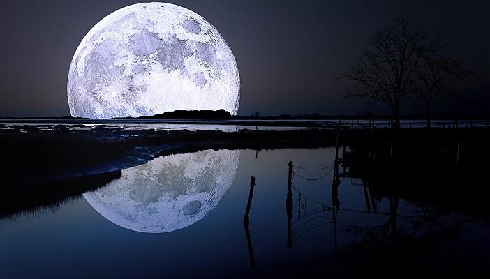 مصر تشهد ظاهرة “سوبر قمر” في 20 مارس المقبل