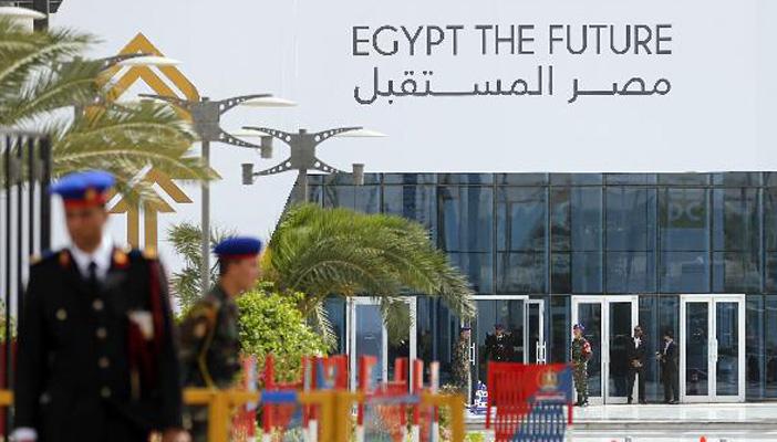 اقتصاديون : 90% من مليارات المؤتمر الاقتصادي ديون